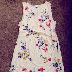 Old Navy Floral Maternity Dress, Size XL